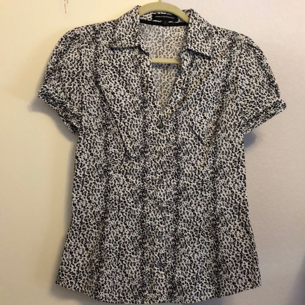 Express Design studio button down shirt size S